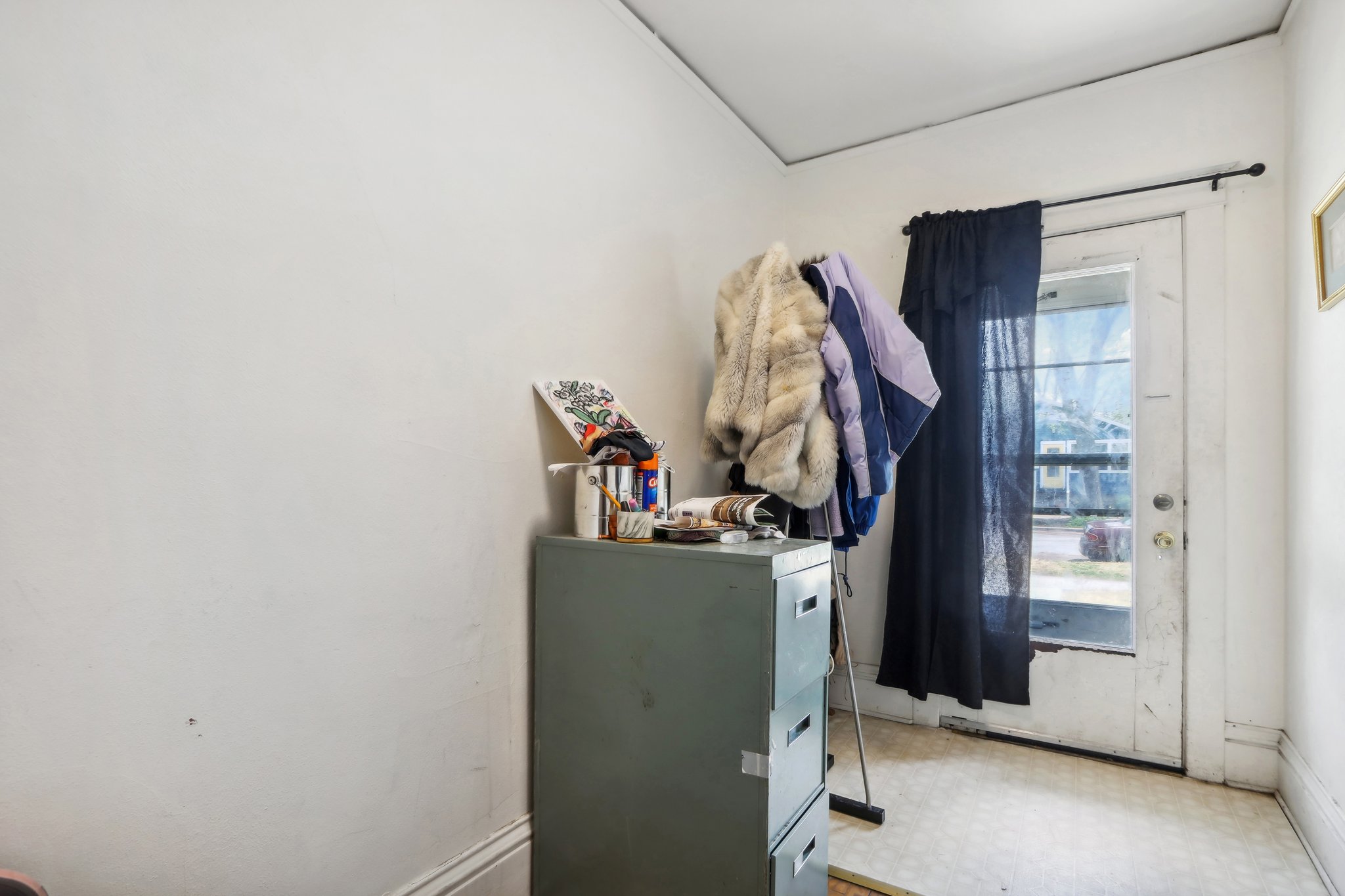 1142-1144 E Mifflin St-013.jpg