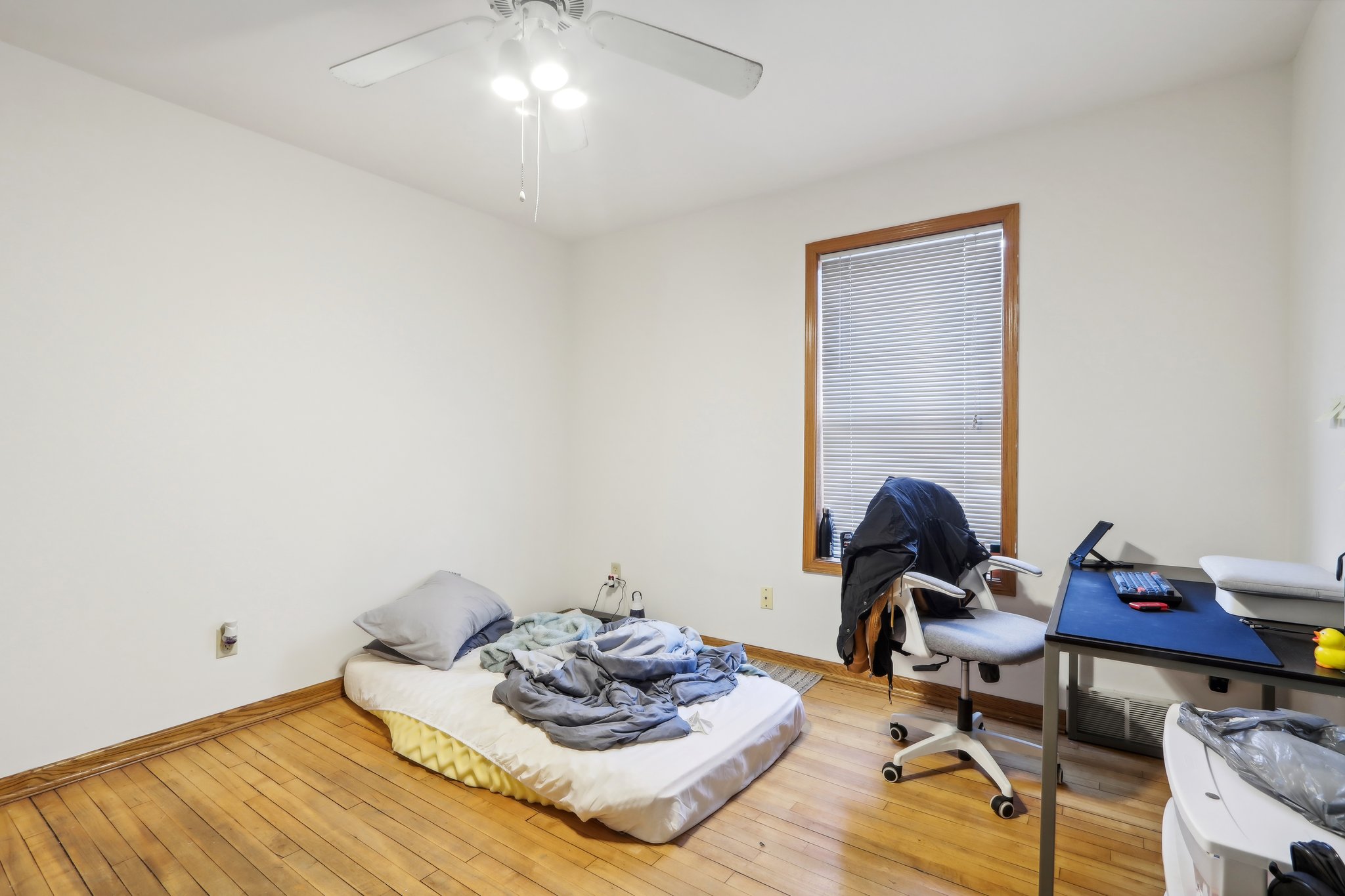 1142-1144 E Mifflin St-033.jpg