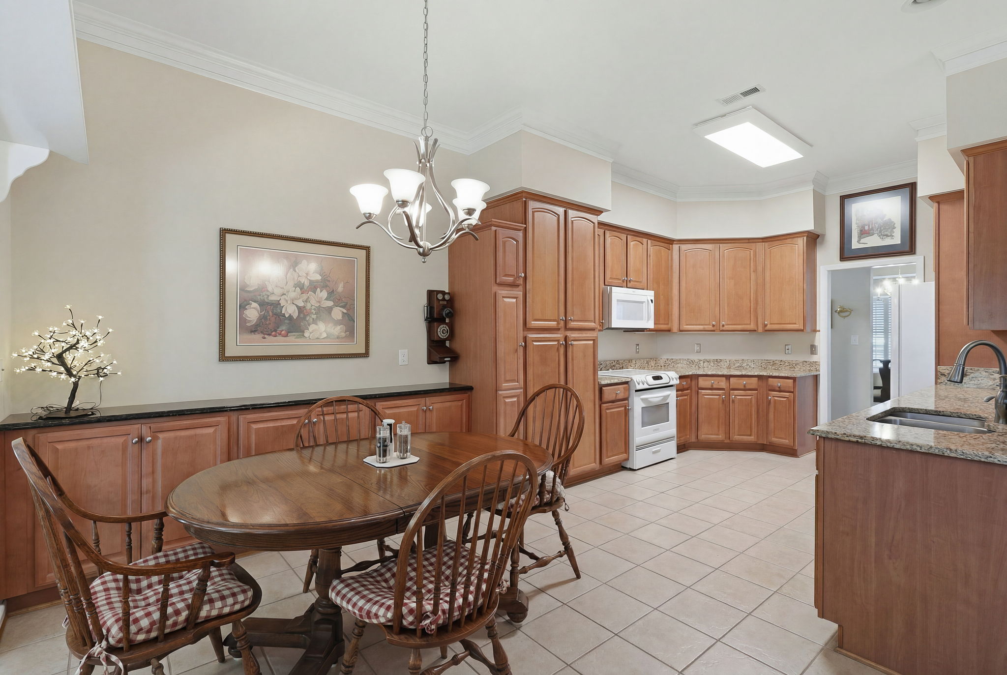 10-Kitchen