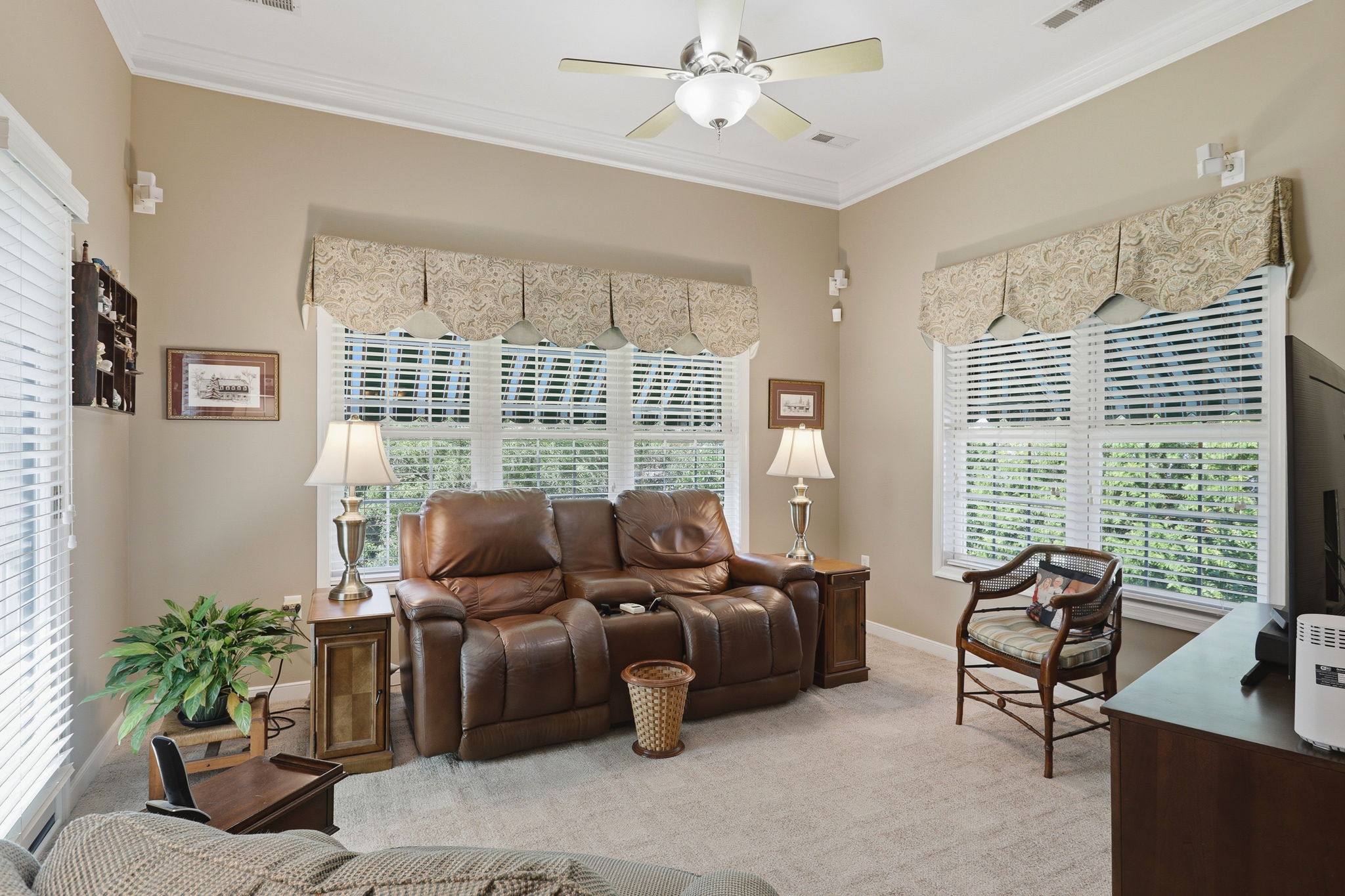 16-Sunroom