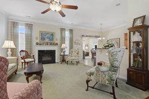 07-Family Room