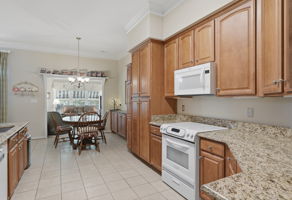 13-Kitchen