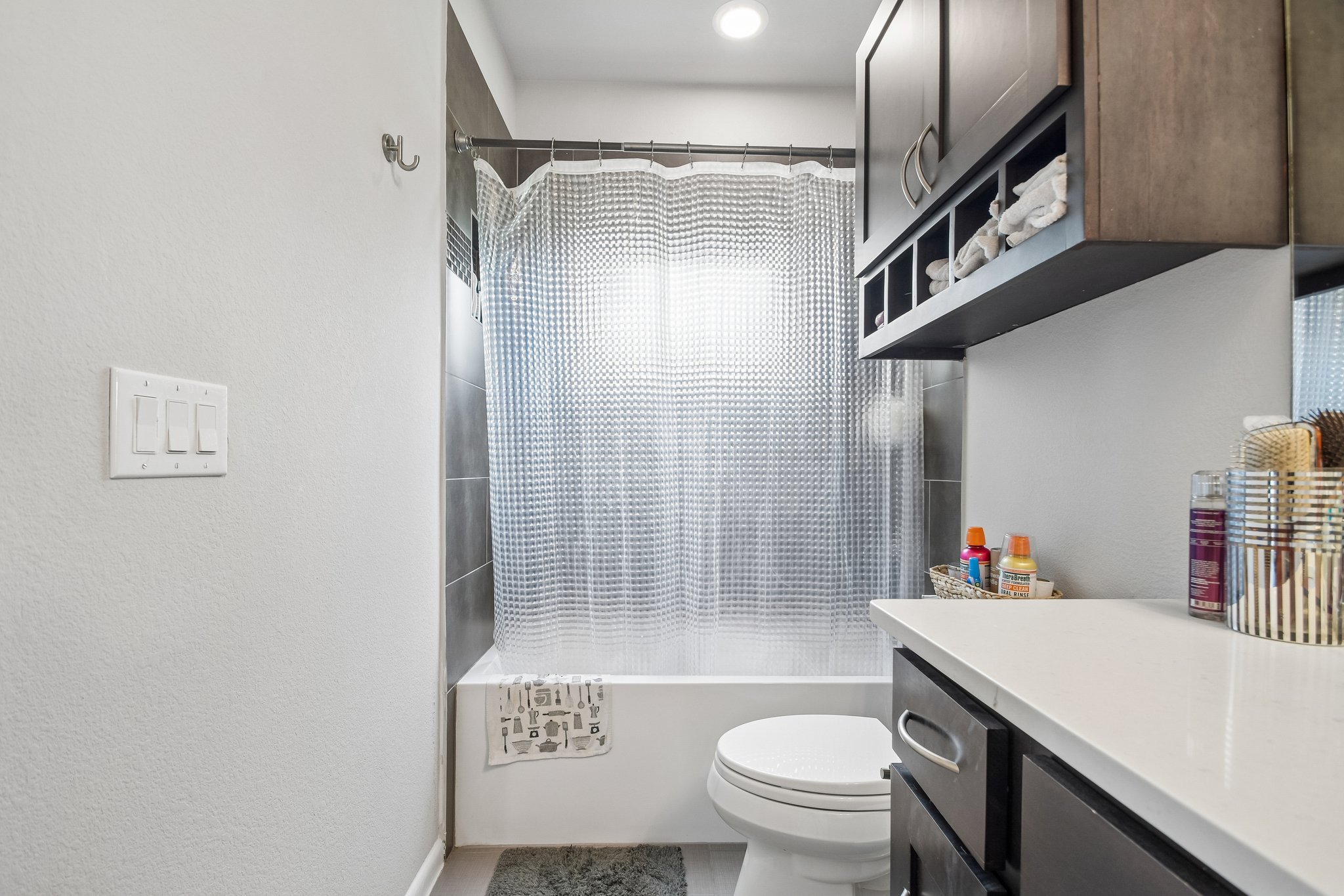 Lost Creek Blvd apt 12-S1407-020.jpg