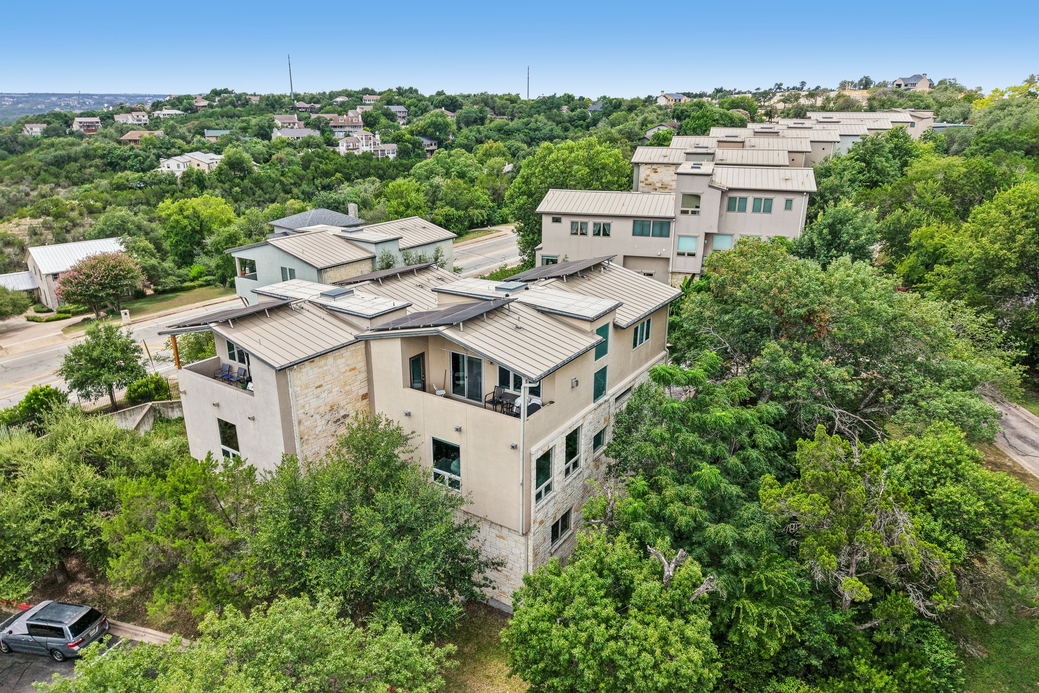 Lost Creek Blvd apt 12-S1407-051.jpg