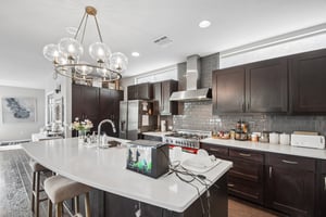 Lost Creek Blvd apt 12-S1407-015.jpg