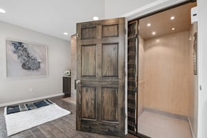 Lost Creek Blvd apt 12-S1407-033.jpg