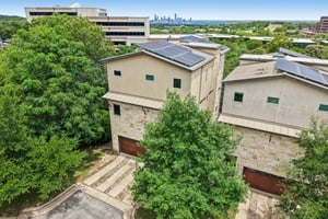 Lost Creek Blvd apt 12-S1407-039.jpg