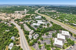 Lost Creek Blvd apt 12-S1407-046.jpg