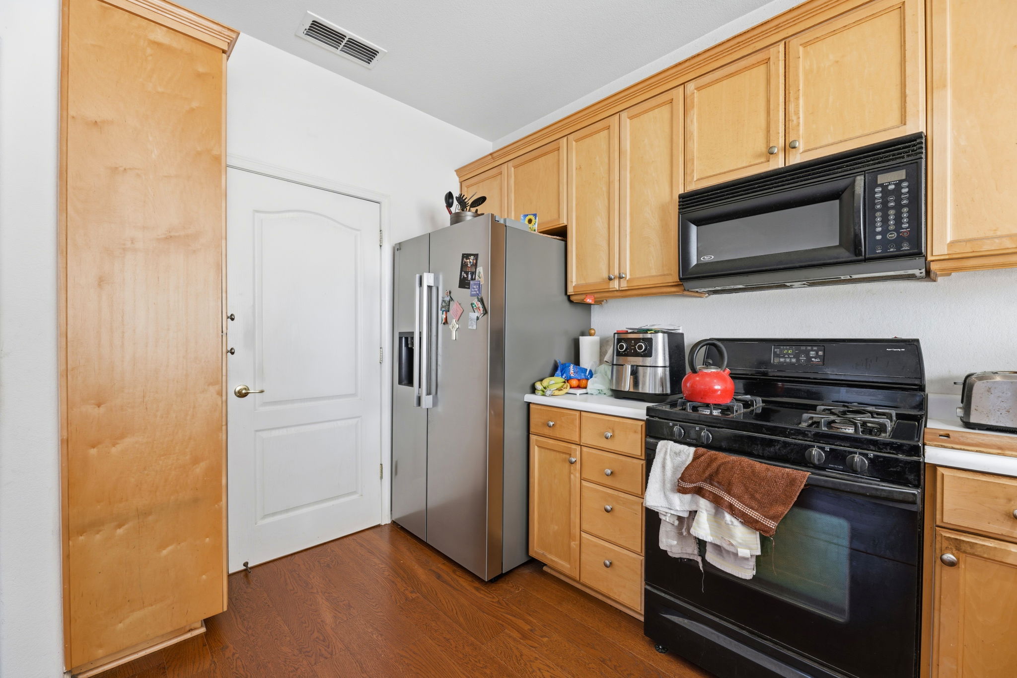 014_F8_1142 Taraya Terrace