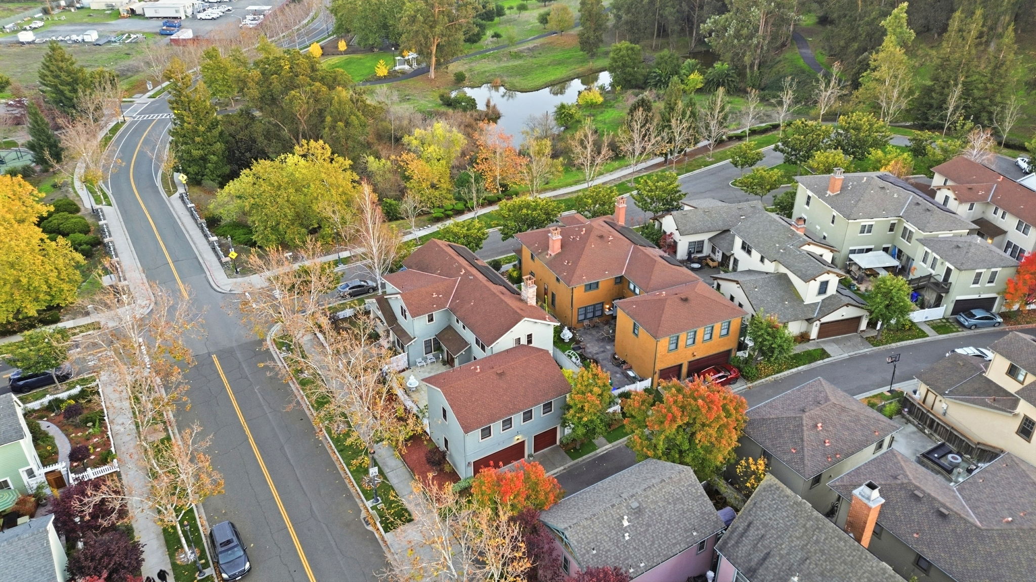 005_F8_AERIAL_1142 Taraya