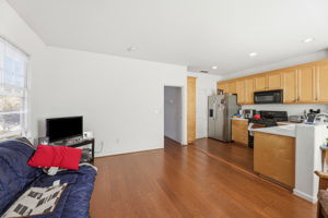 012_F8_1142 Taraya Terrace