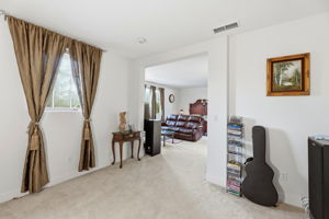 023_F8_1142 Taraya Terrace