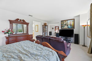 027_F8_1142 Taraya Terrace