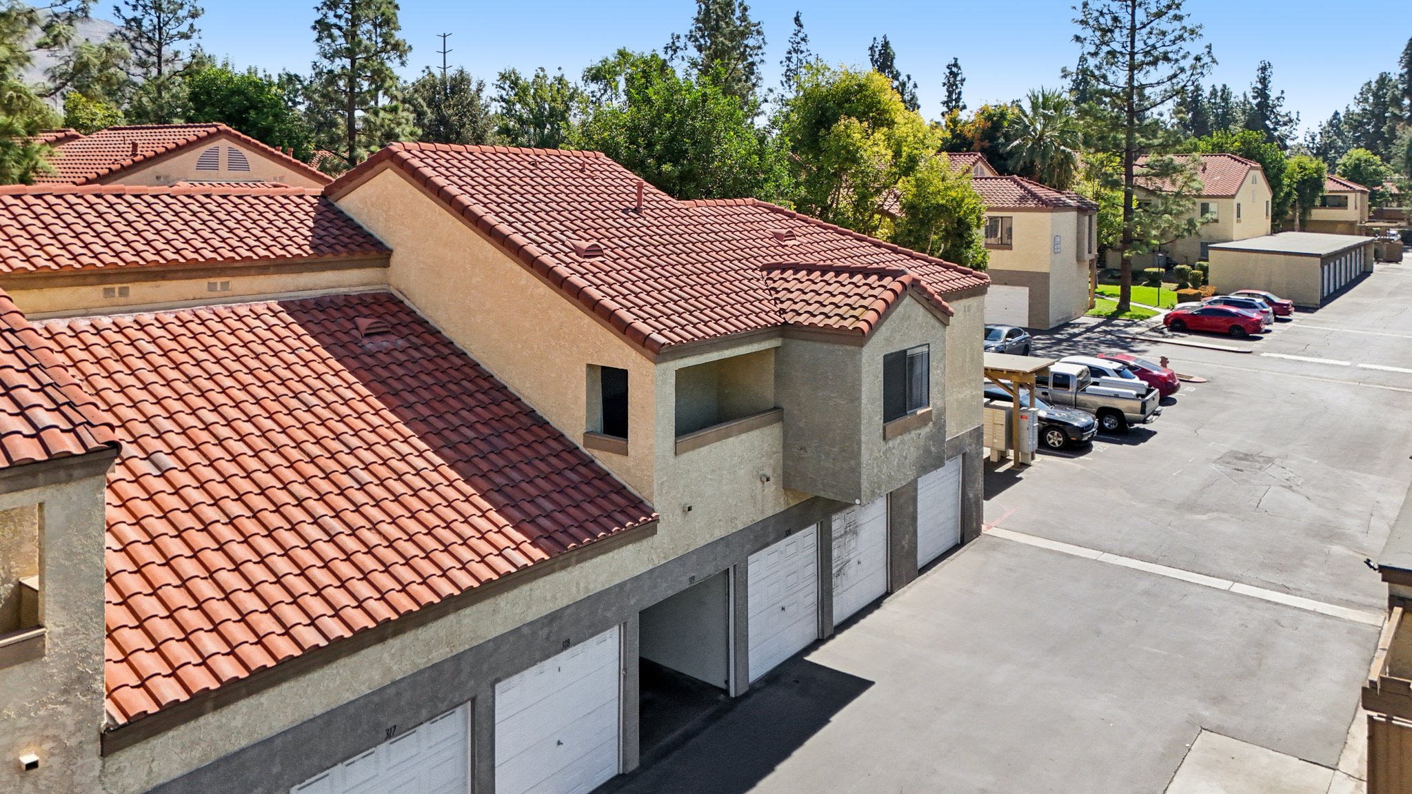 W Blaine St-S1210-034.jpg