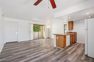 W Blaine St-S1210-014.jpg