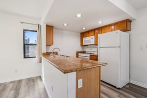 W Blaine St-S1210-015.jpg