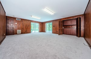 Lower Level Bonus Room 1b