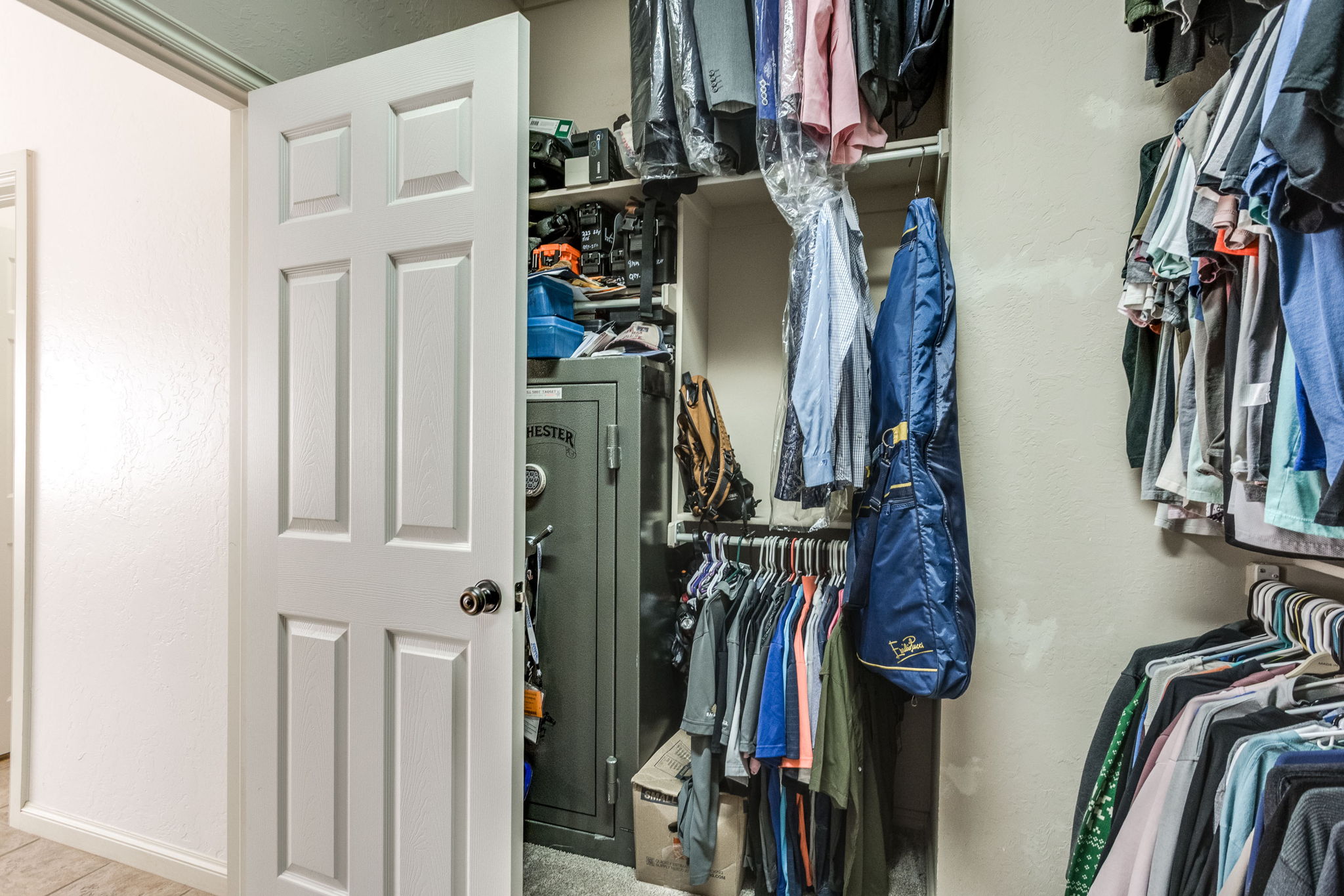  Photo 46