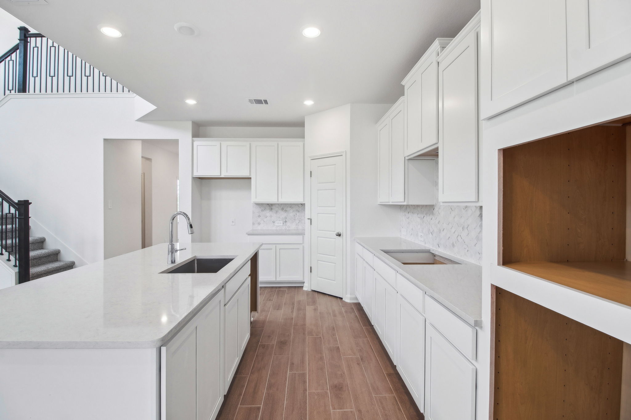 San Antonio - Sagebrooke - 11429 Sagebrooke Run, San Antonio, TX 78254 - 013