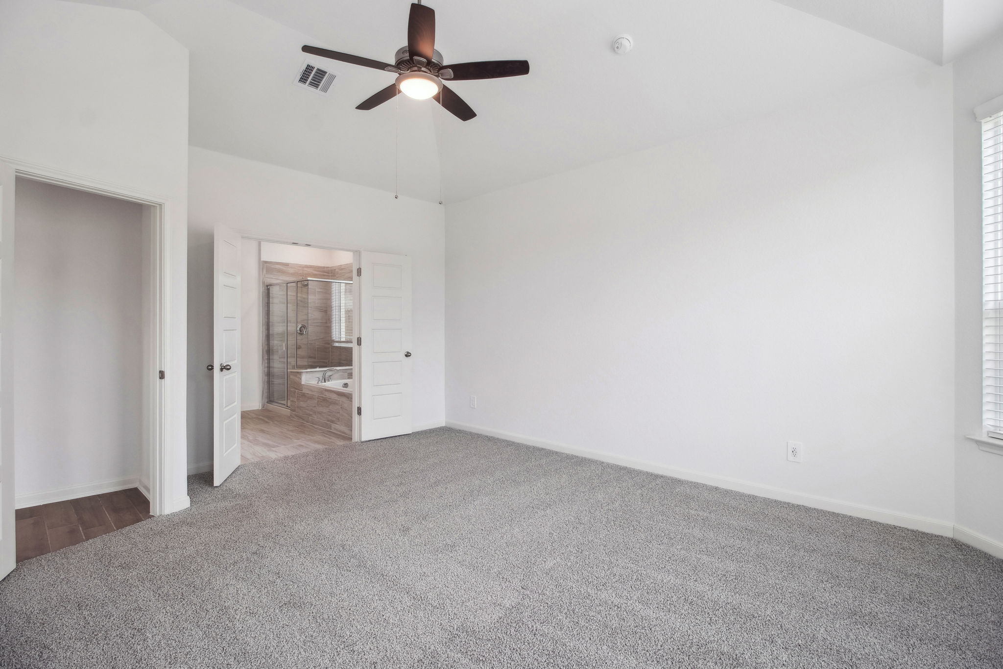 San Antonio - Sagebrooke - 11429 Sagebrooke Run, San Antonio, TX 78254 - 020