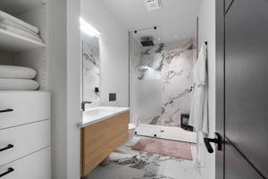  Photo 74