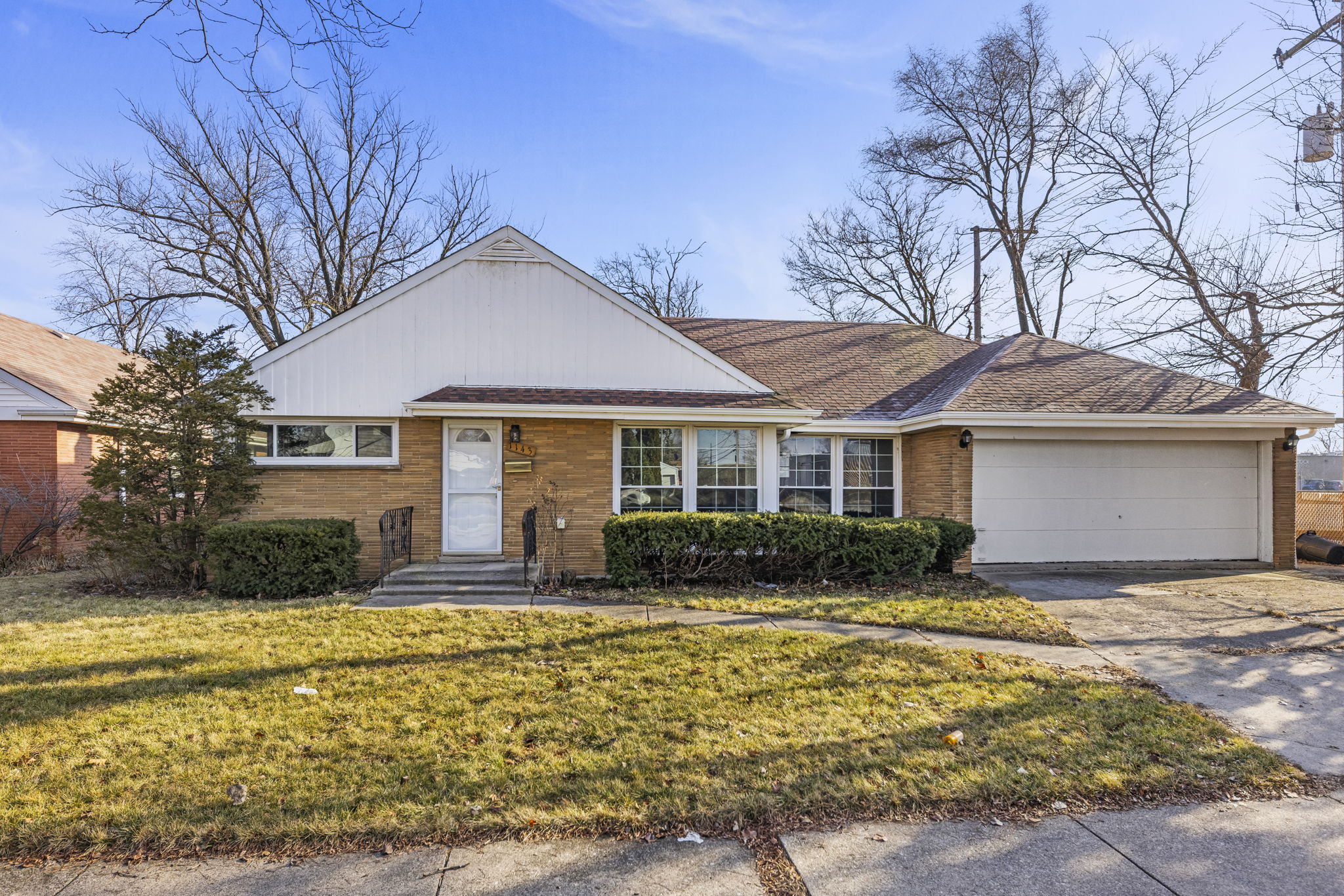 1143 Suffolk Ave, Westchester, IL 60154 Lucrative Dynamics