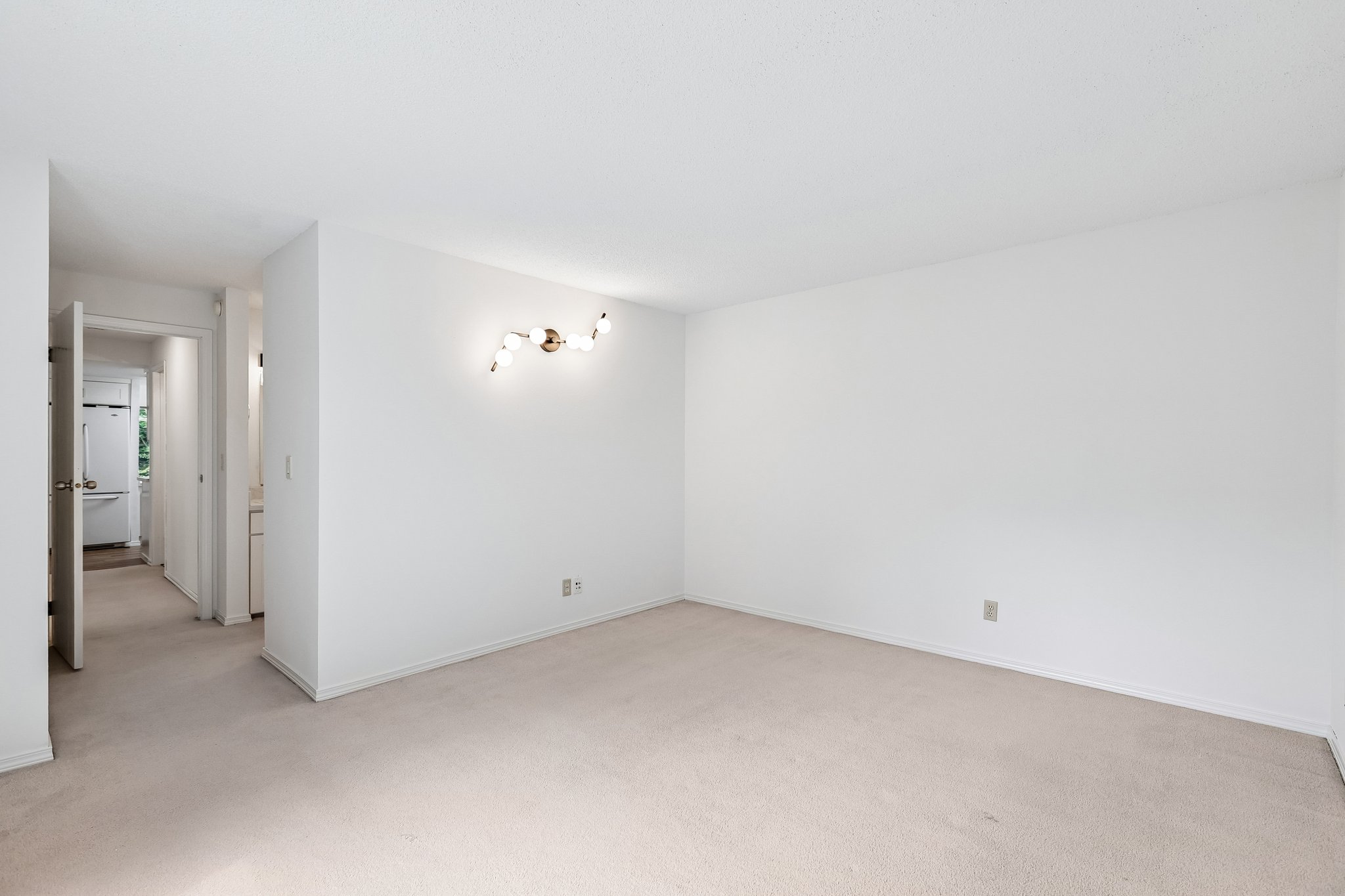 99th Pl NE unit 7-S0107-029.jpg