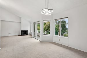 99th Pl NE unit 7-S0107-017.jpg