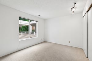 99th Pl NE unit 7-S0107-021.jpg