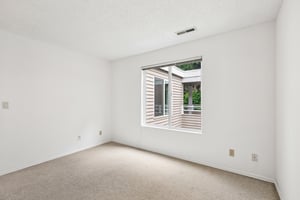 99th Pl NE unit 7-S0107-022.jpg