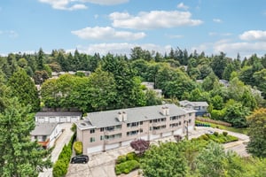 99th Pl NE unit 7-S0107-039.jpg