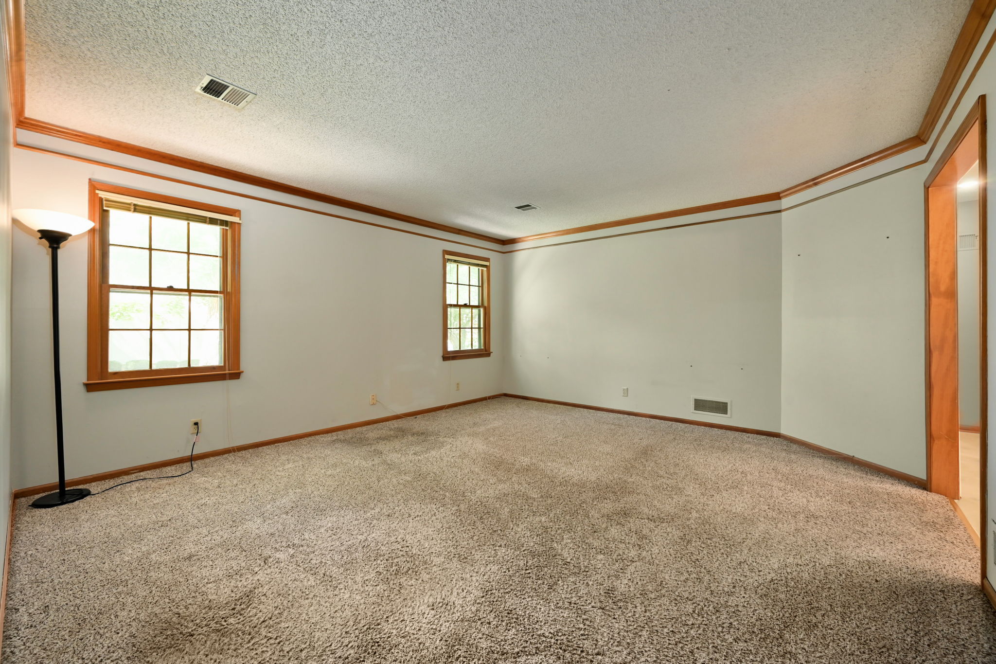 11432-marty-st-overland-park-ks-66210-picture-kc-real-estate