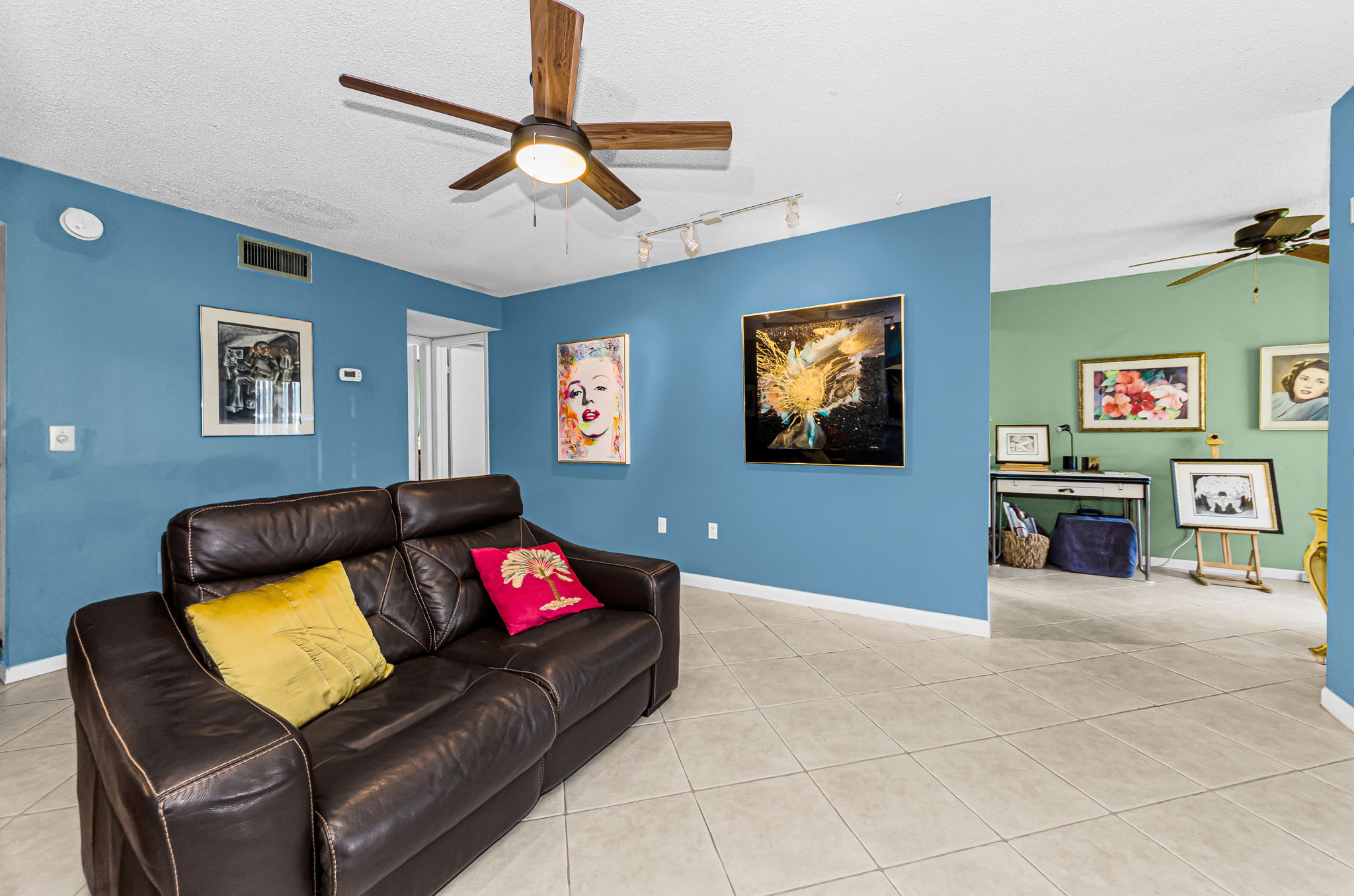 Living Room5