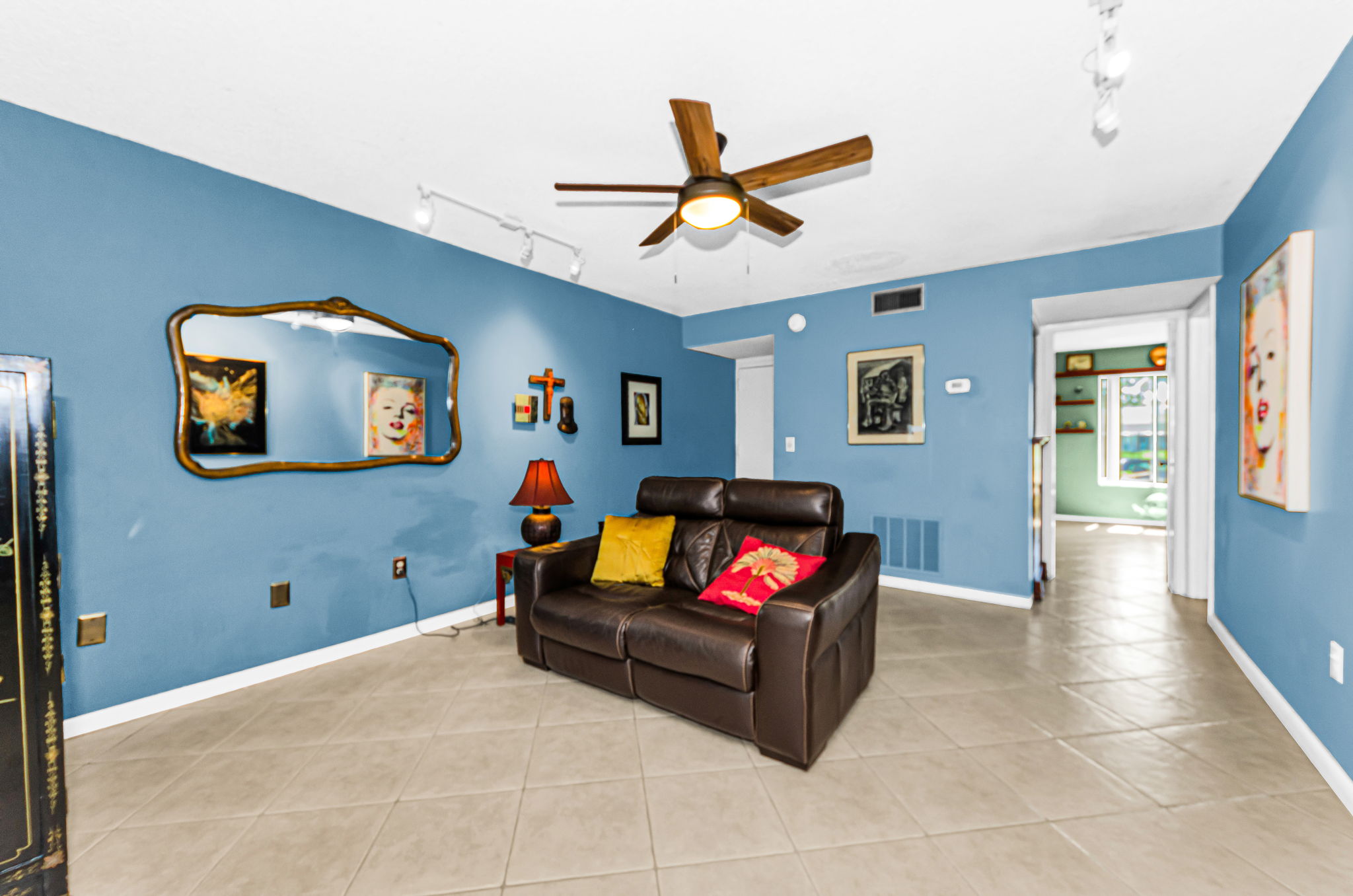 Living Room6