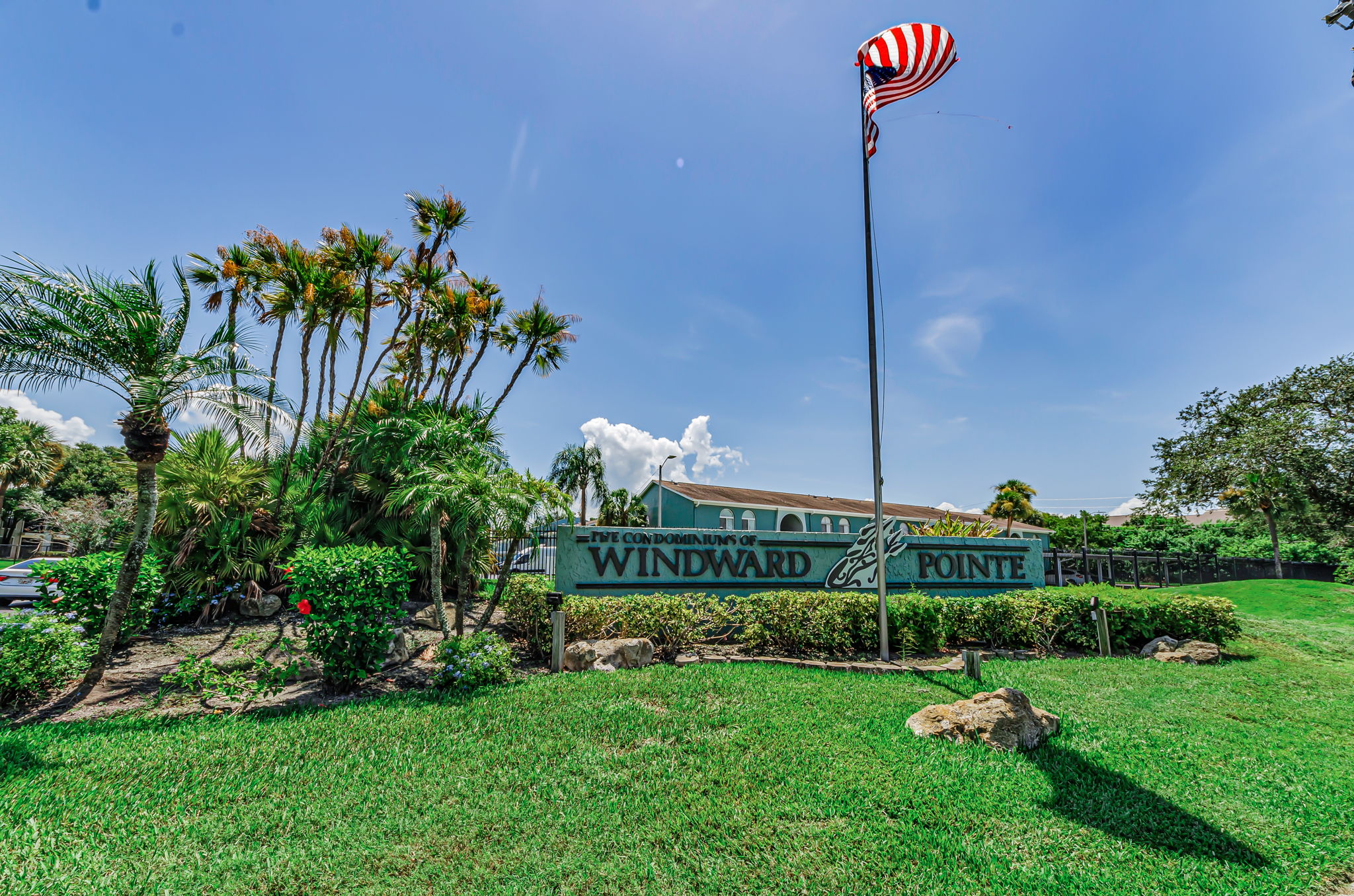 2-Windward Point Entry