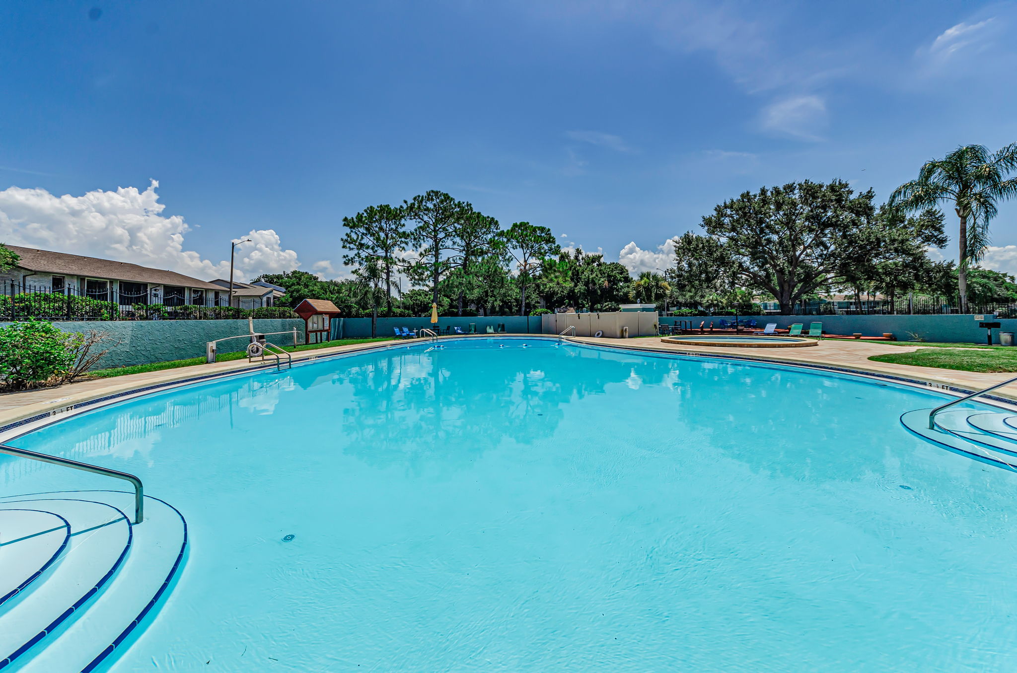 23-Pool