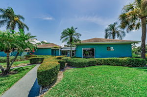 5-Clubhouse