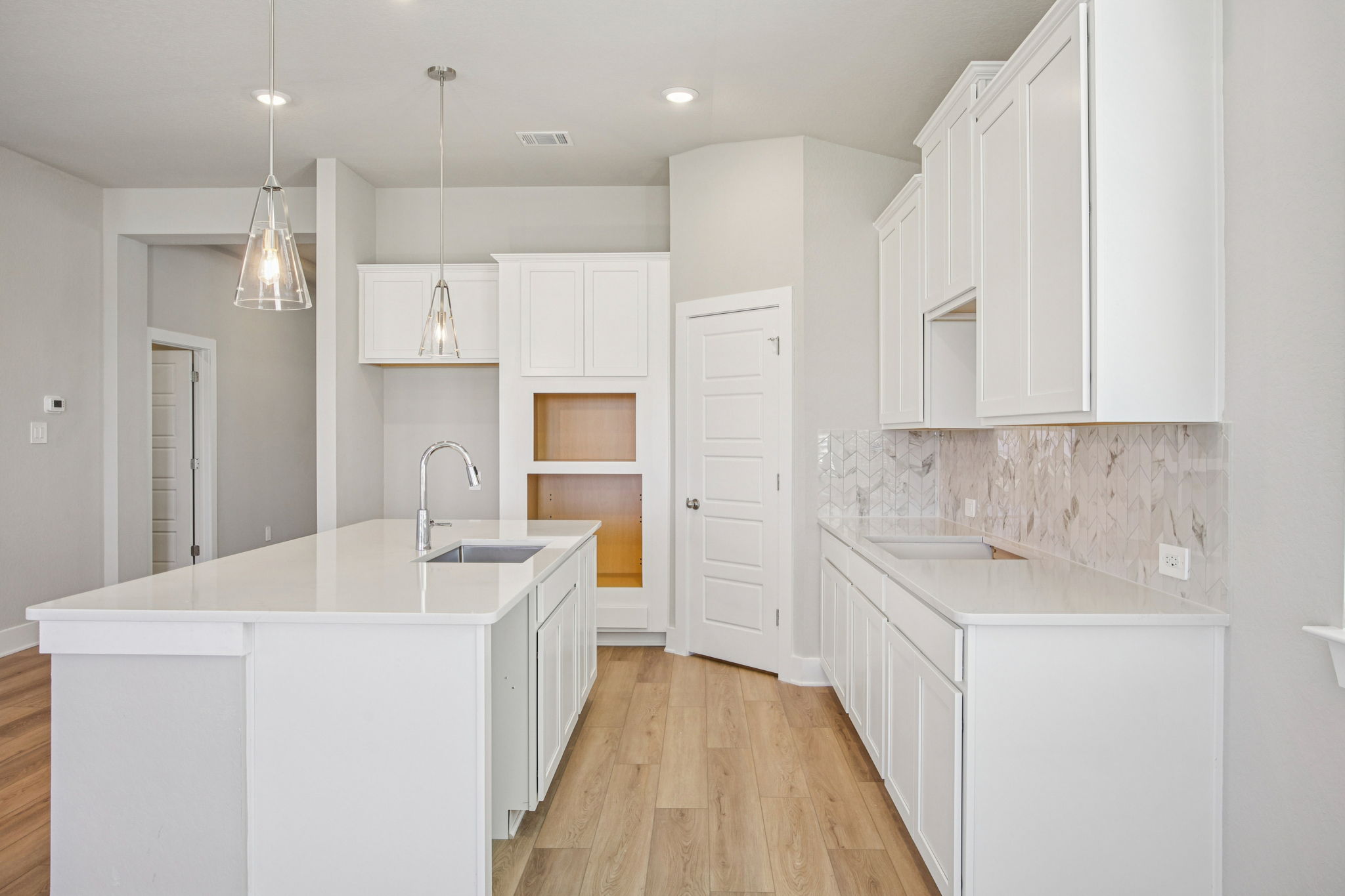 San Antonio - West Sagebrooke - 11424 Feather Vale San Antonio TX 78254 - 020