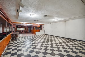 GA-83-S2606-009.jpg