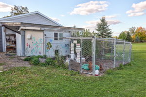  Photo 49