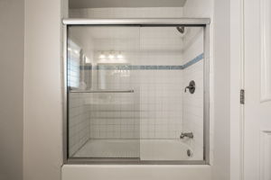 1144 - 1146 - 1148 Rockdale Avenue-65