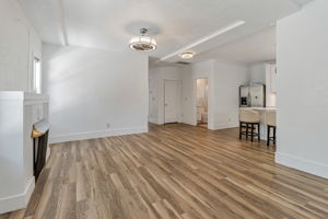 005_1144 S 9th St