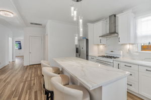 014_1144 S 9th St