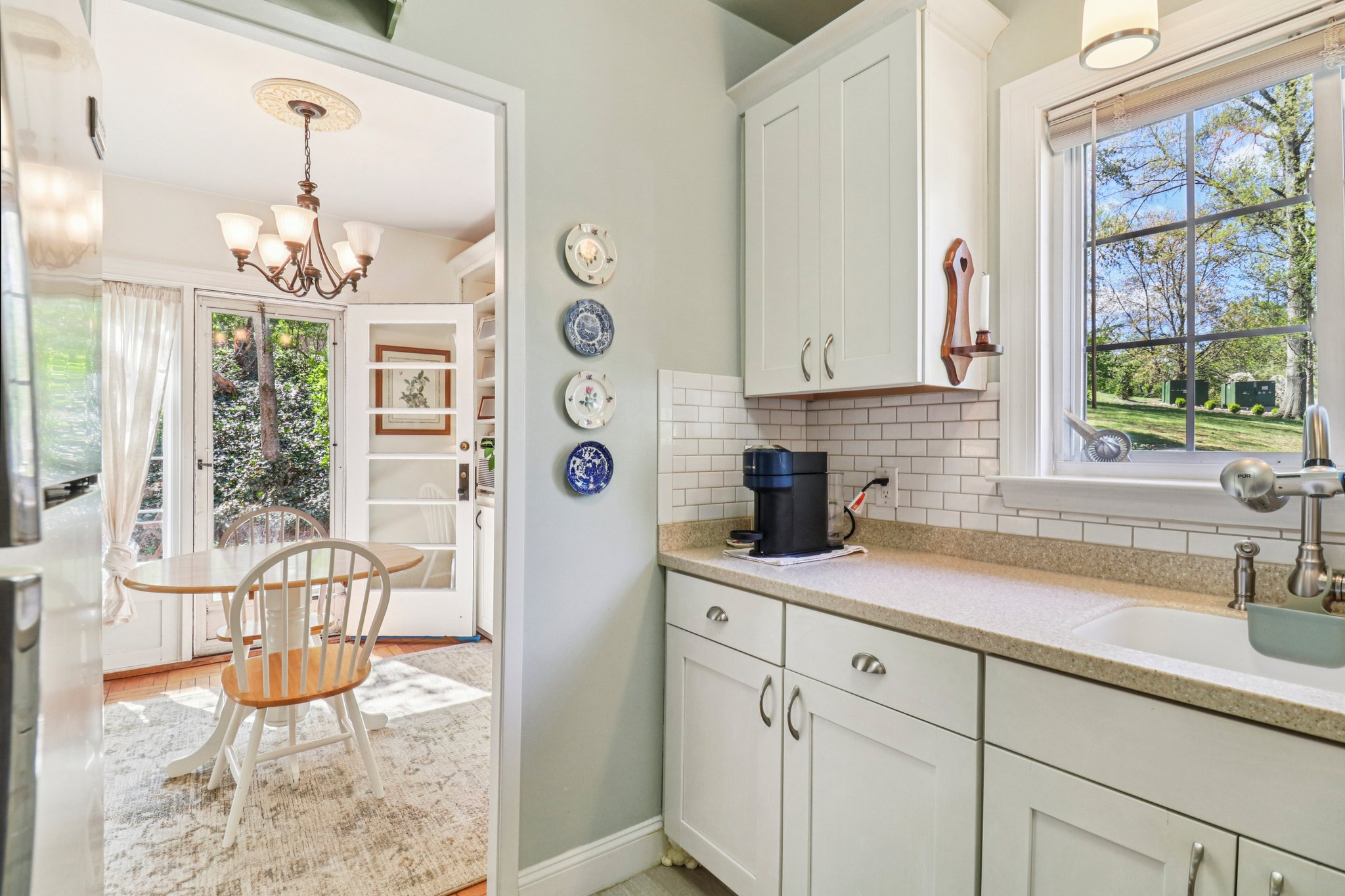 Valley Dr-S0704-022.jpg