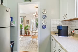 Valley Dr-S0704-023.jpg