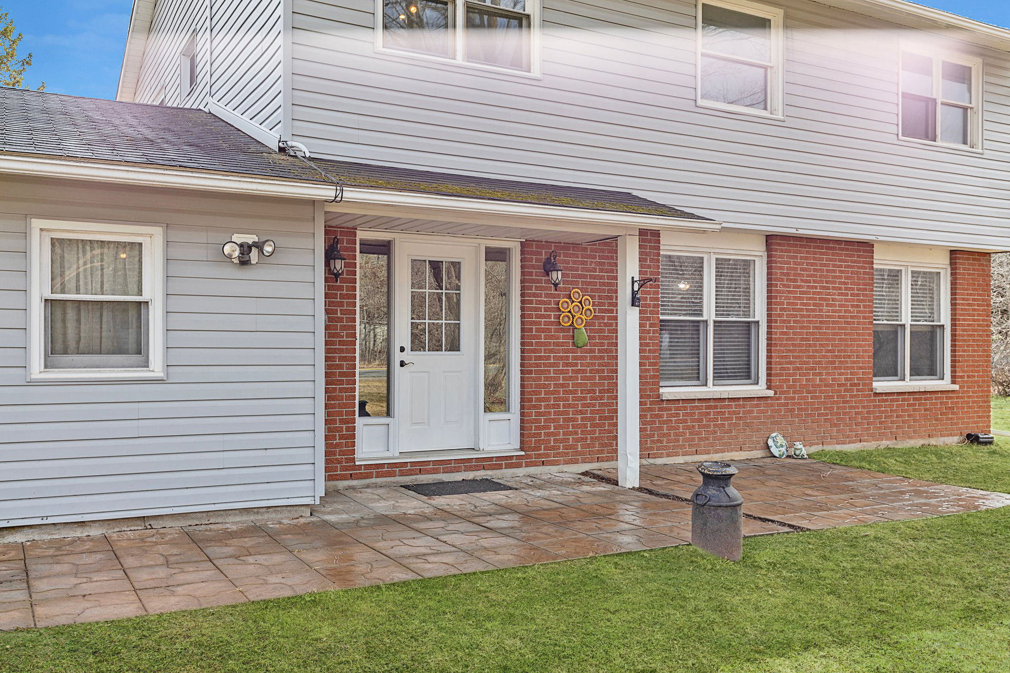  Photo 7