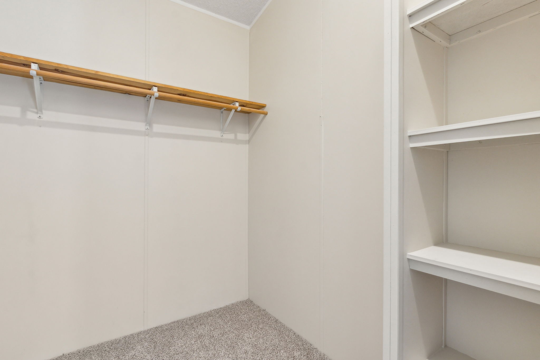 Primary Bedroom Closet