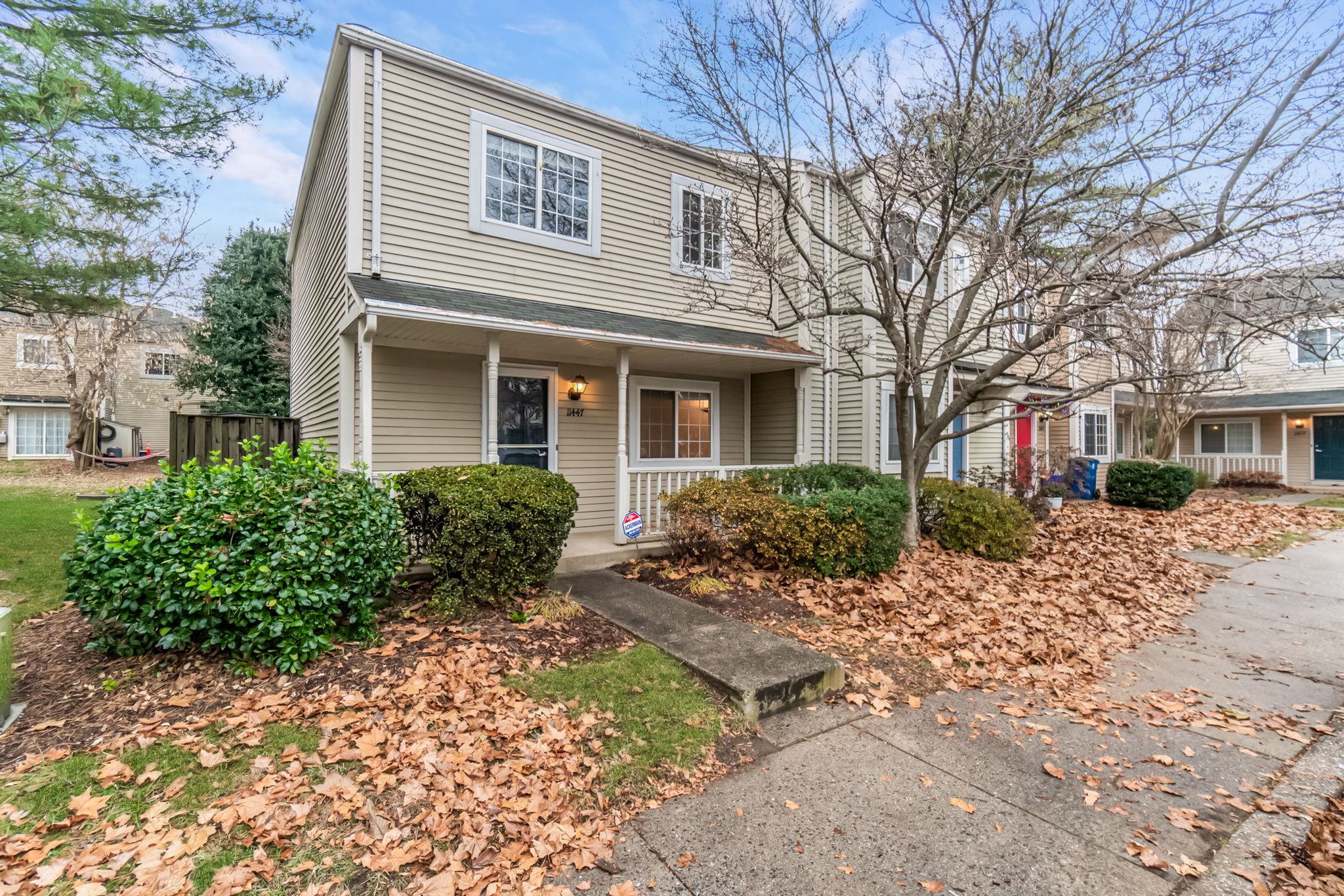 Beautiful End Unit Townhome