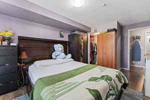  Photo 30