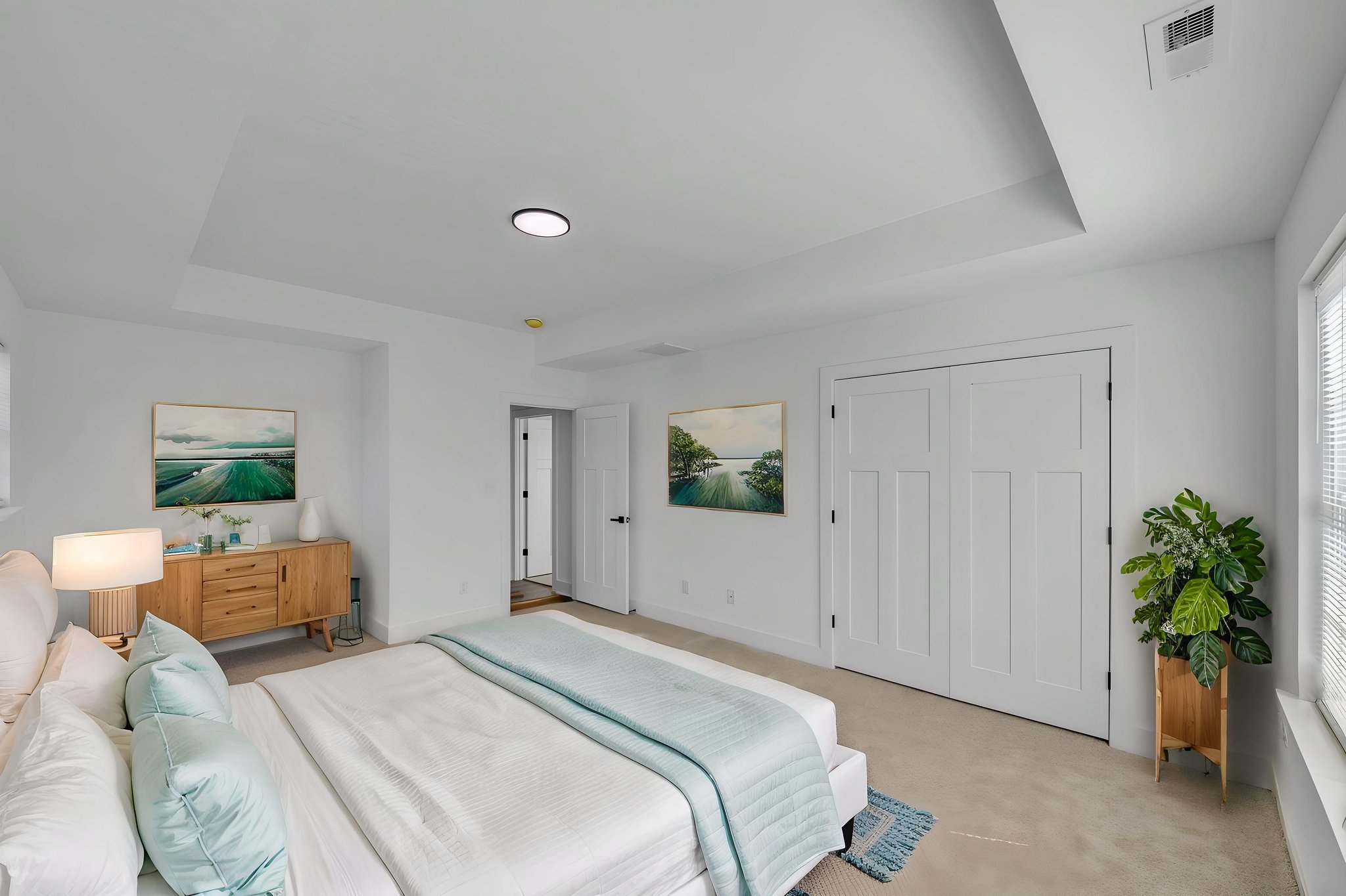 DSC_9346 virtually staged.jpeg